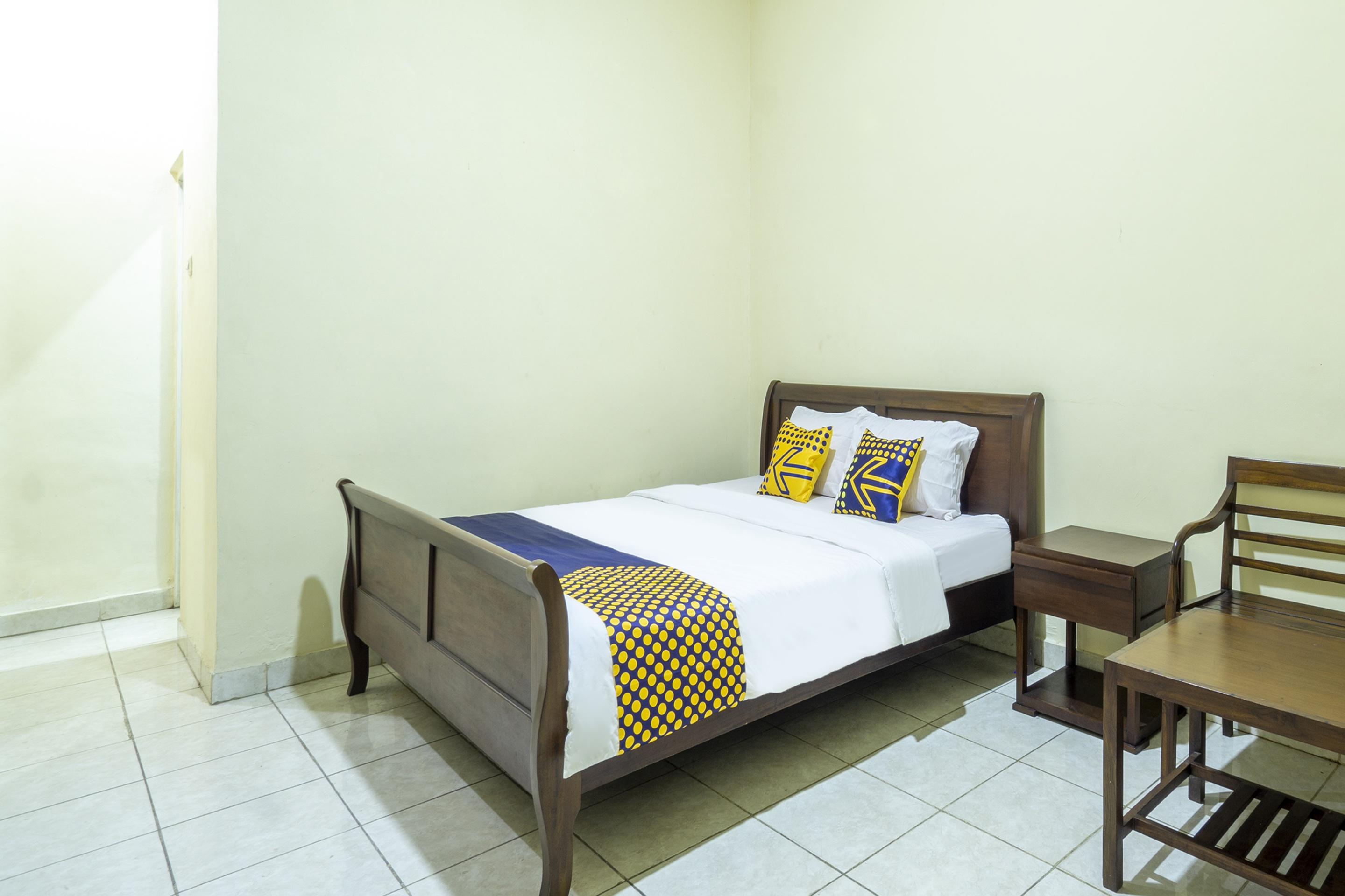 Super Oyo 3978 Hotel Danau Indah Bekasi Zewnętrze zdjęcie