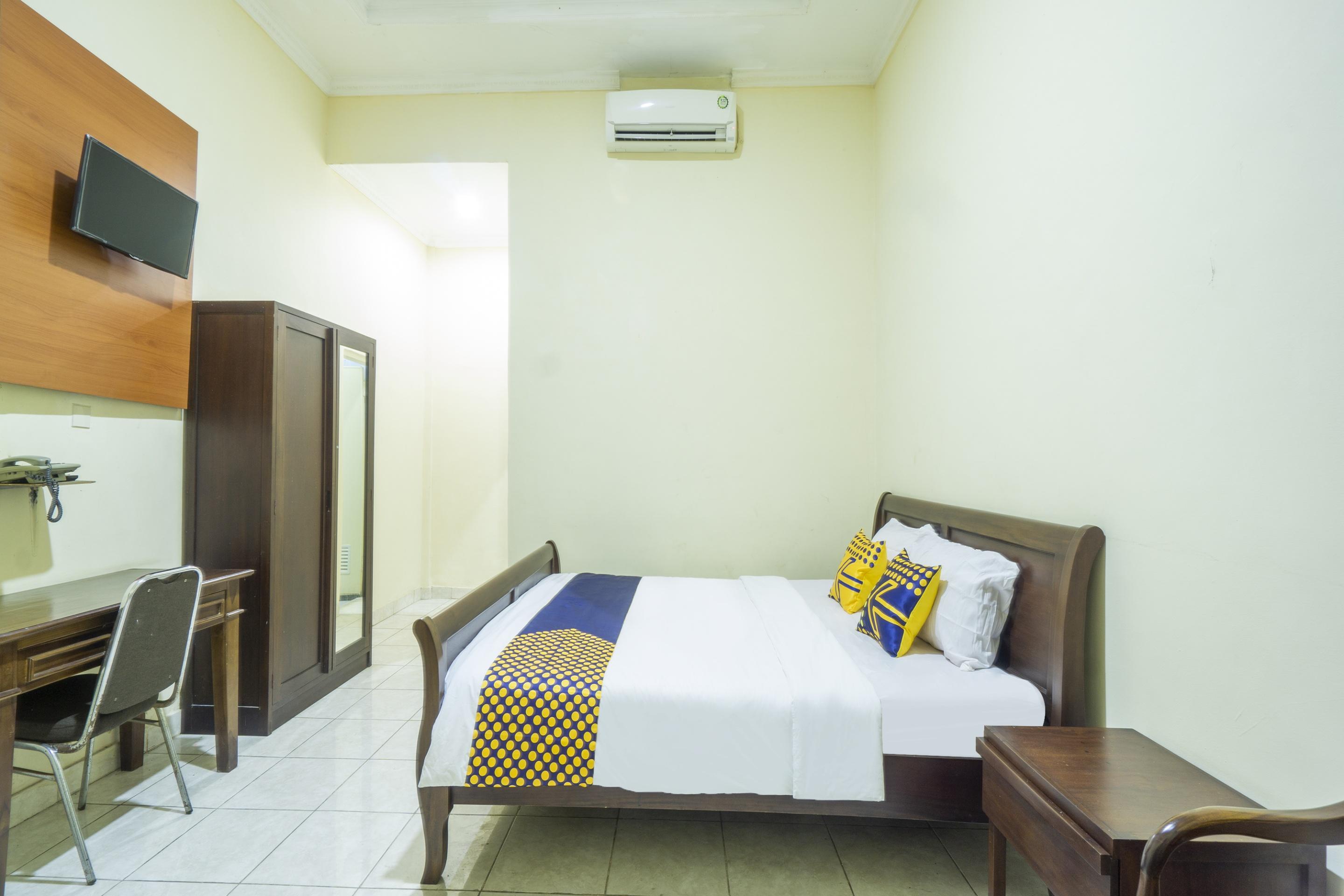 Super Oyo 3978 Hotel Danau Indah Bekasi Zewnętrze zdjęcie